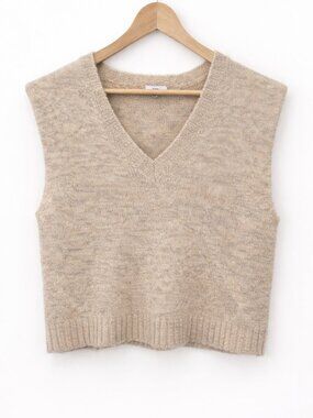 FATE Wool Blend Sweater Vest Size Small Beige V-Neck Soft Cozy Knit